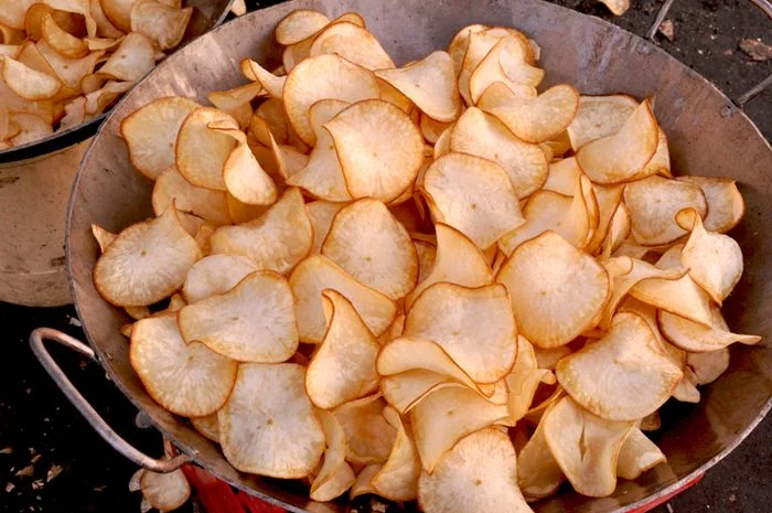 Kemasan Keripik Singkong Tahan Udara Agar Tetap Renyah