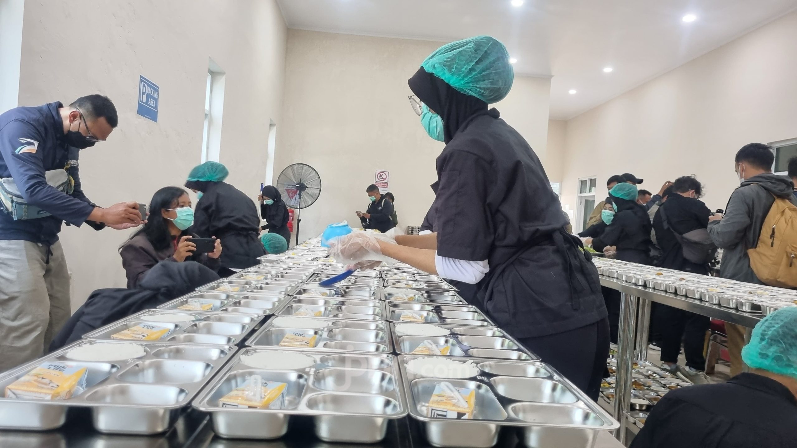 Sistem Laporan Bahan Keluar demi Transparansi Distribusi Harian