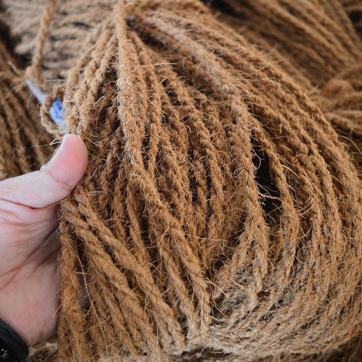 Cocomesh organik untuk kebun buah tropis