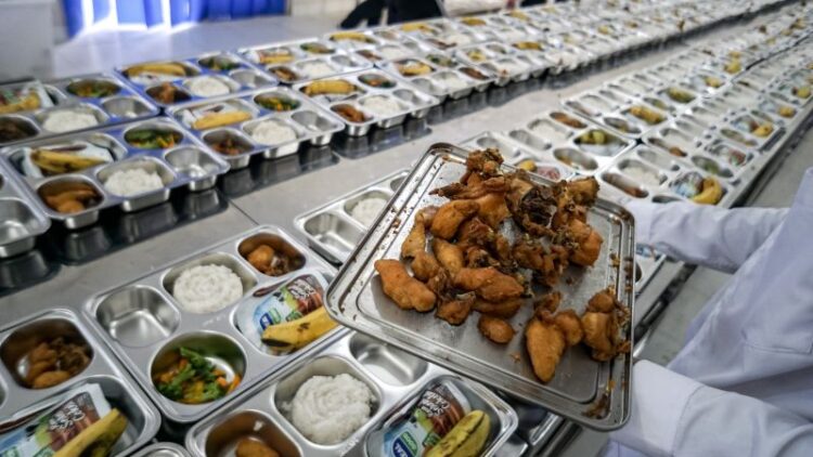 distribusi-menu-makan-bergizi-gratis-060125